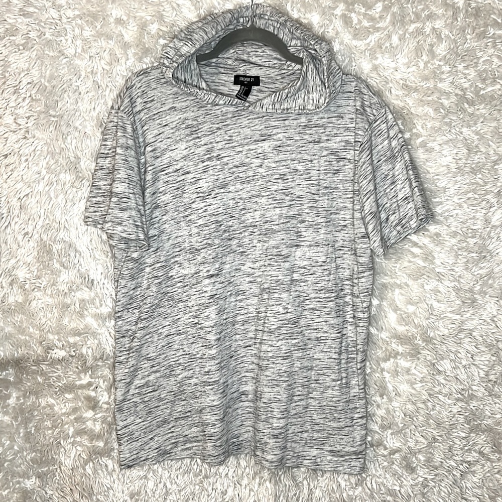 FOREVER 21 Short Sleeve Hoodie